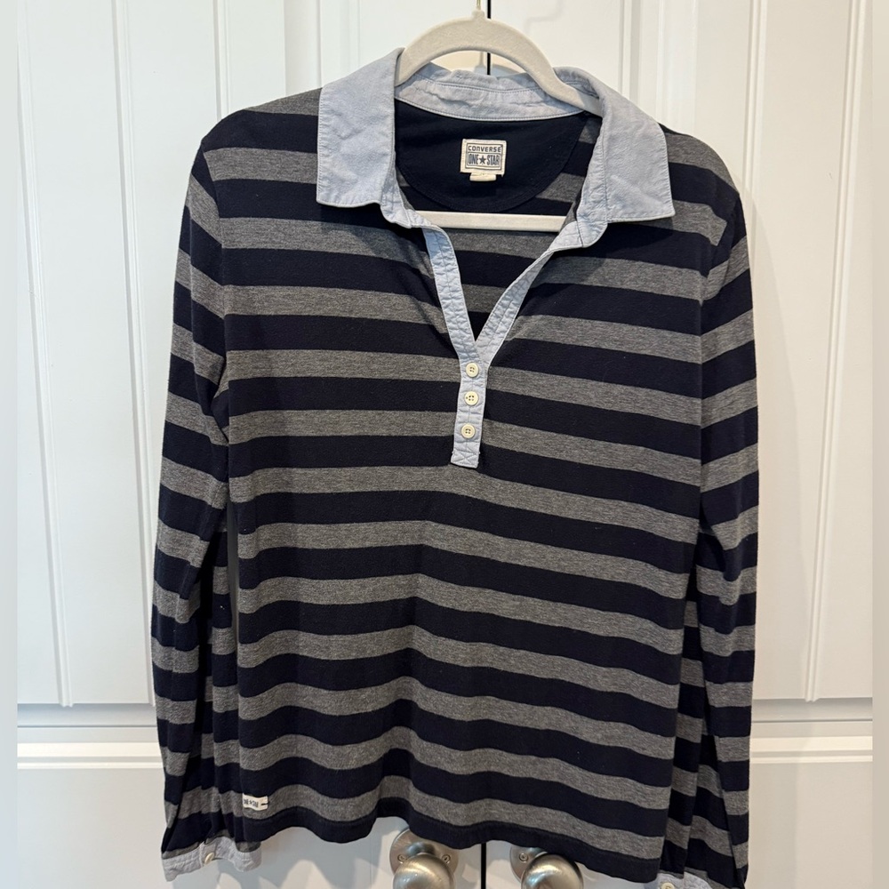 Y2K Converse one star navy and Gray Long Sleeve collared Tee